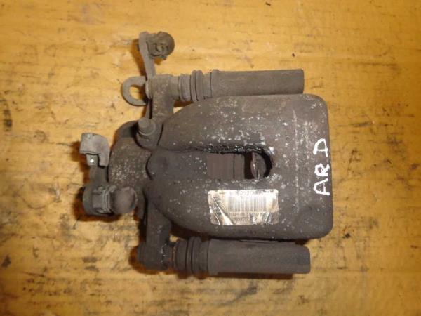 MACHOIRE ARRIERE DROITE CITROEN BERLINGO / PEUGEOT PARTNER 2008-2018 - Vue 1